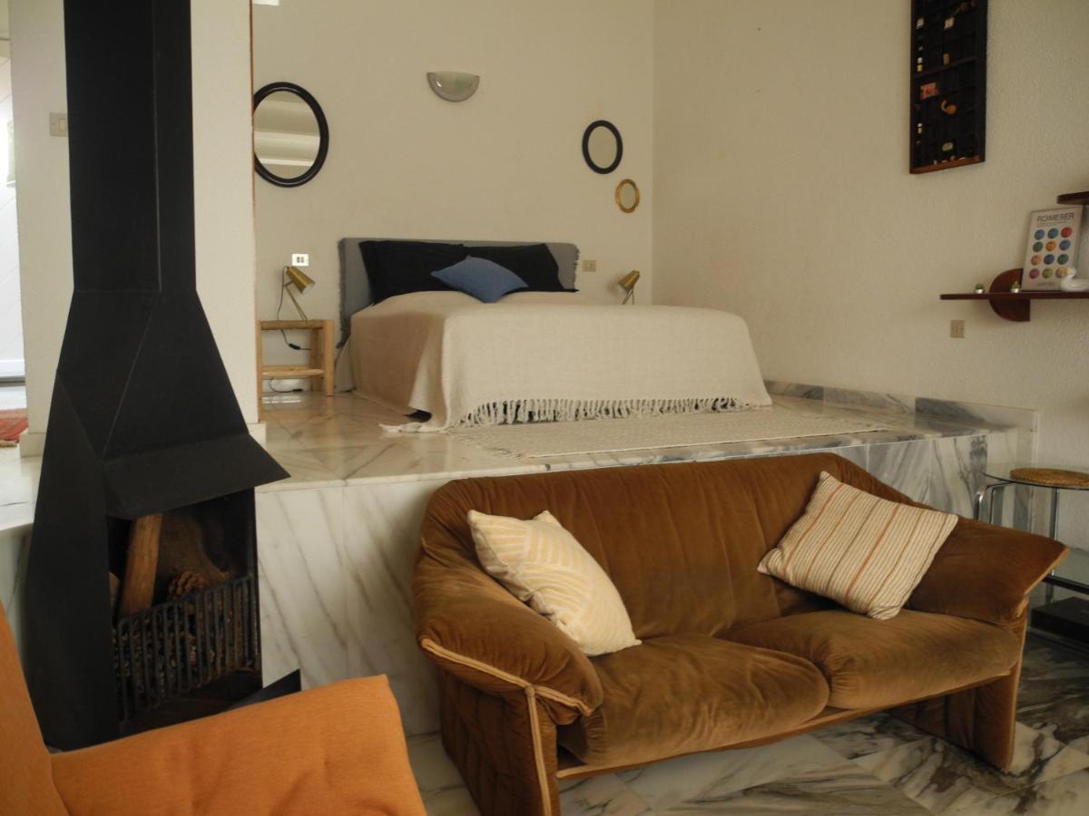 Tranquilos Estudios Cerca De La Playa Cadaques Exterior photo